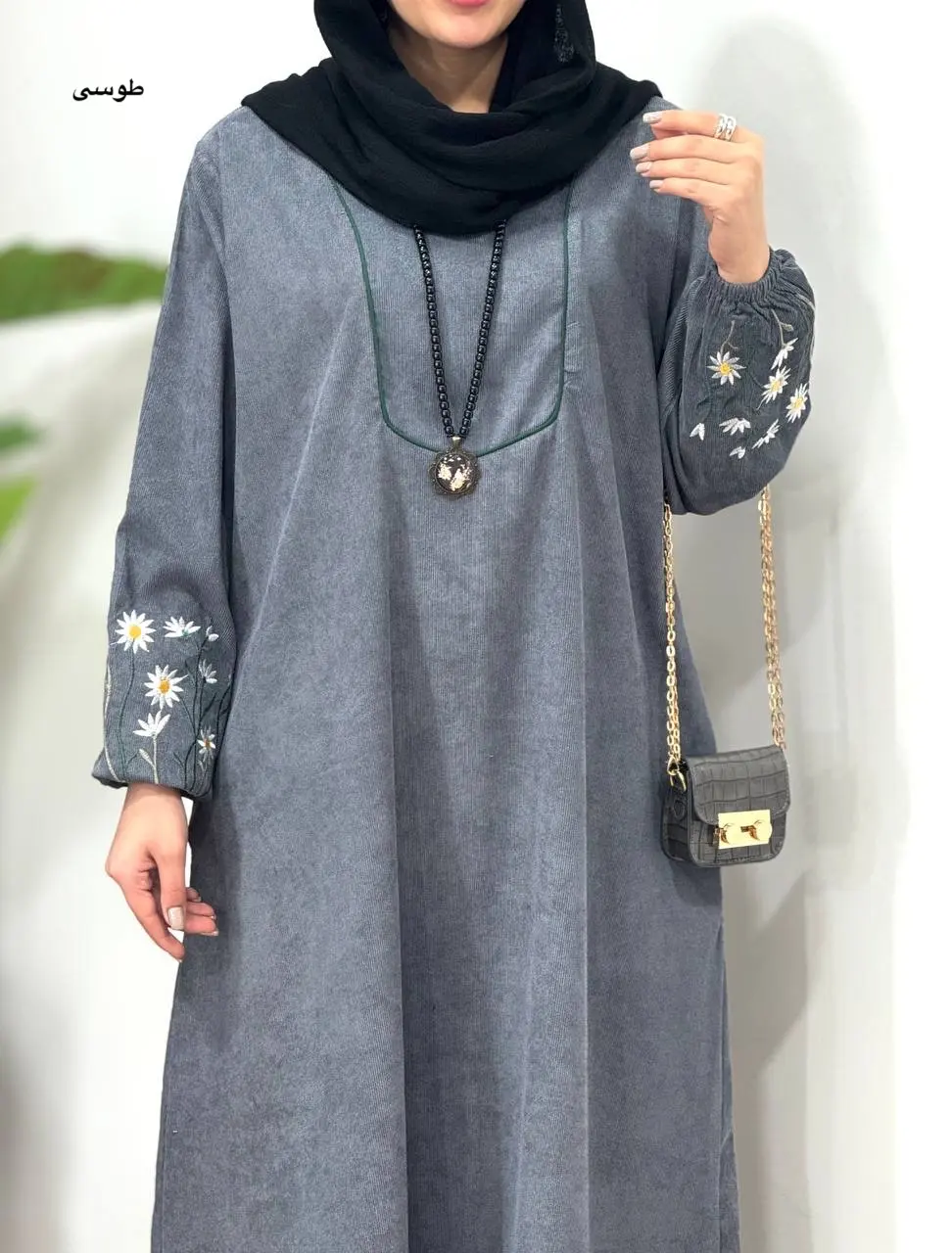 پیراهن مانتویی گلدوزی جانان 1